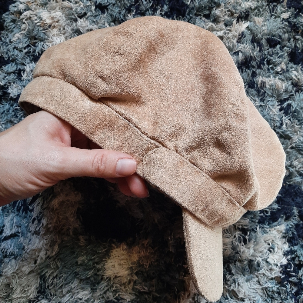Suede brown hat - Picture 4 of 8
